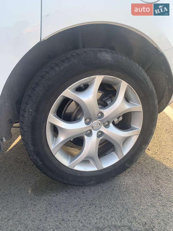 Позашляховик / Кросовер Mazda CX-7 2011 в Луцьку