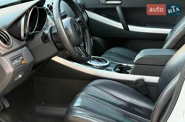 Позашляховик / Кросовер Mazda CX-7 2009 в 