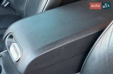 Позашляховик / Кросовер Mazda CX-7 2009 в 
