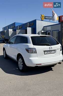 Позашляховик / Кросовер Mazda CX-7 2010 в 