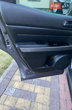 Внедорожник / Кроссовер Mazda CX-7 2010 в 