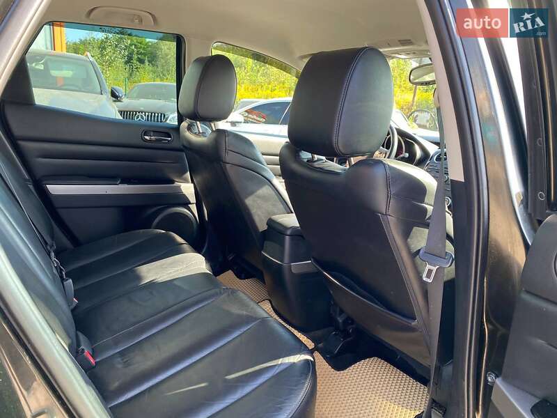 Позашляховик / Кросовер Mazda CX-7 2010 в Львові