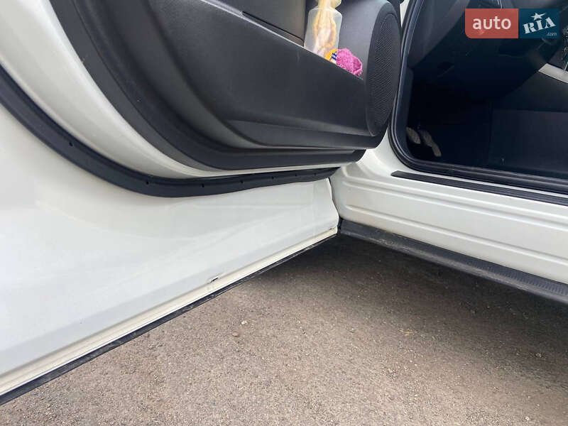 Внедорожник / Кроссовер Mazda CX-7 2011 в Буче