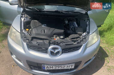 Позашляховик / Кросовер Mazda CX-7 2007 в 