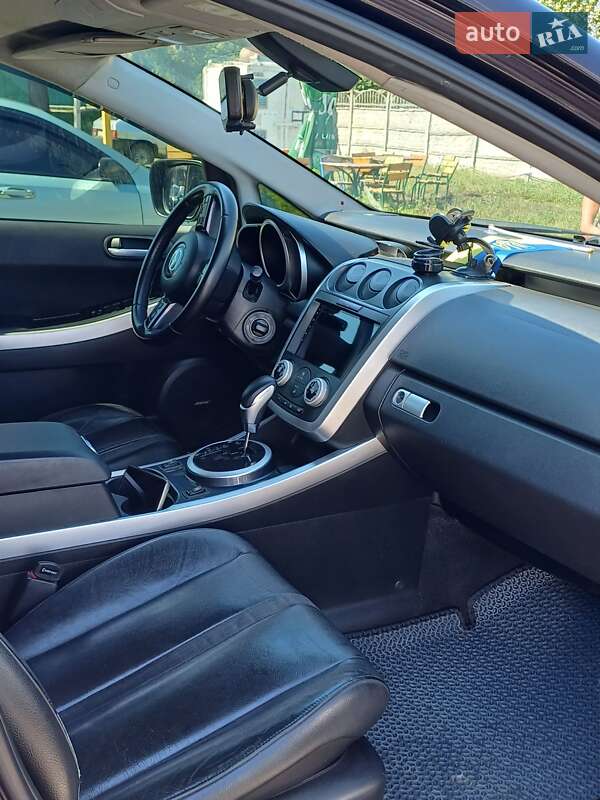 Позашляховик / Кросовер Mazda CX-7 2009 в Павлограді