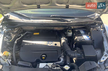 Внедорожник / Кроссовер Mazda CX-7 2011 в 