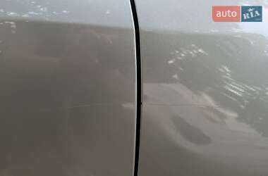 Позашляховик / Кросовер Mazda CX-7 2008 в 