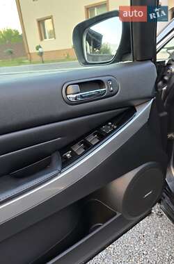 Позашляховик / Кросовер Mazda CX-7 2012 в 