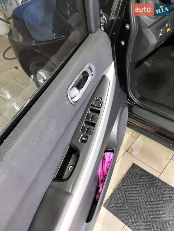 Позашляховик / Кросовер Mazda CX-7 2007 в Житомирі