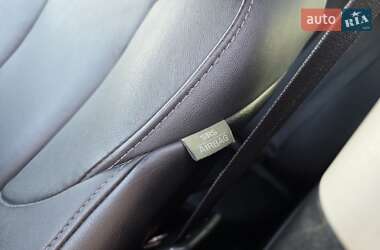 Позашляховик / Кросовер Mazda CX-7 2009 в 