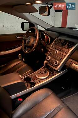 Позашляховик / Кросовер Mazda CX-7 2007 в 