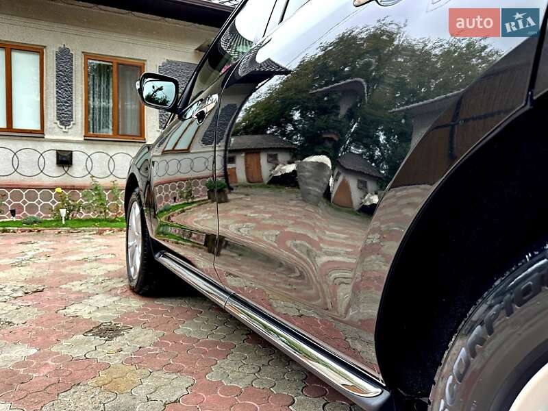 Позашляховик / Кросовер Mazda CX-7 2010 в Чернівцях