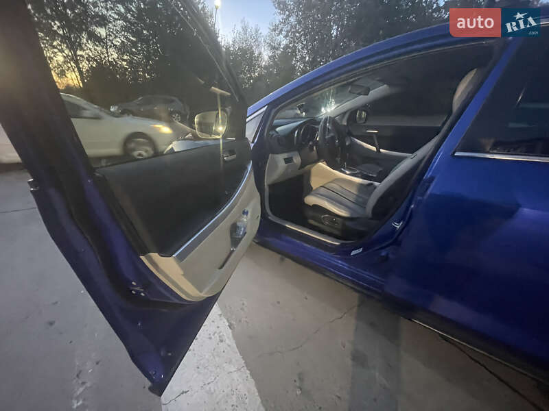 Позашляховик / Кросовер Mazda CX-7 2007 в Івано-Франківську