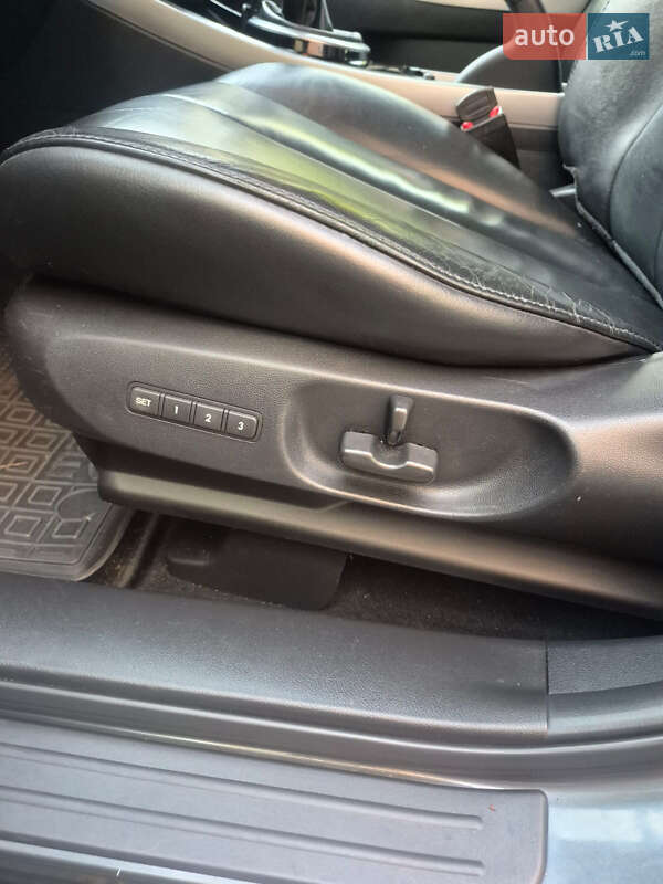 Внедорожник / Кроссовер Mazda CX-7 2011 в Львове