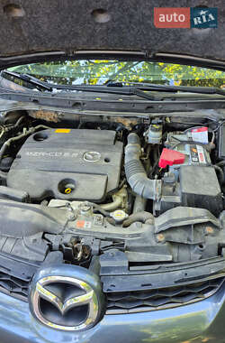 Позашляховик / Кросовер Mazda CX-7 2011 в 