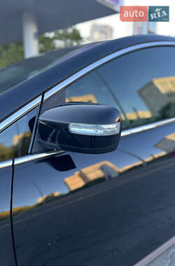 Позашляховик / Кросовер Mazda CX-7 2008 в 