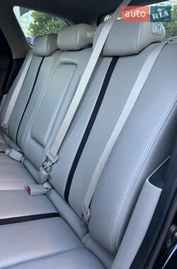 Позашляховик / Кросовер Mazda CX-7 2008 в 