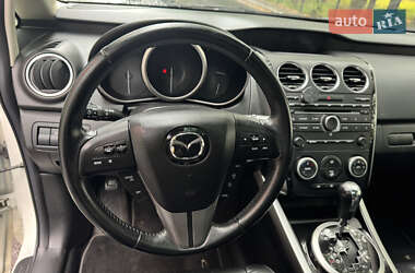Позашляховик / Кросовер Mazda CX-7 2011 в 