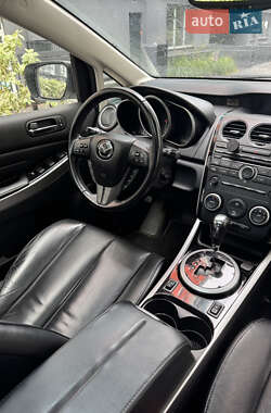 Позашляховик / Кросовер Mazda CX-7 2011 в 