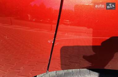 Внедорожник / Кроссовер Mazda CX-7 2009 в 