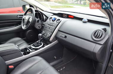 Позашляховик / Кросовер Mazda CX-7 2011 в 