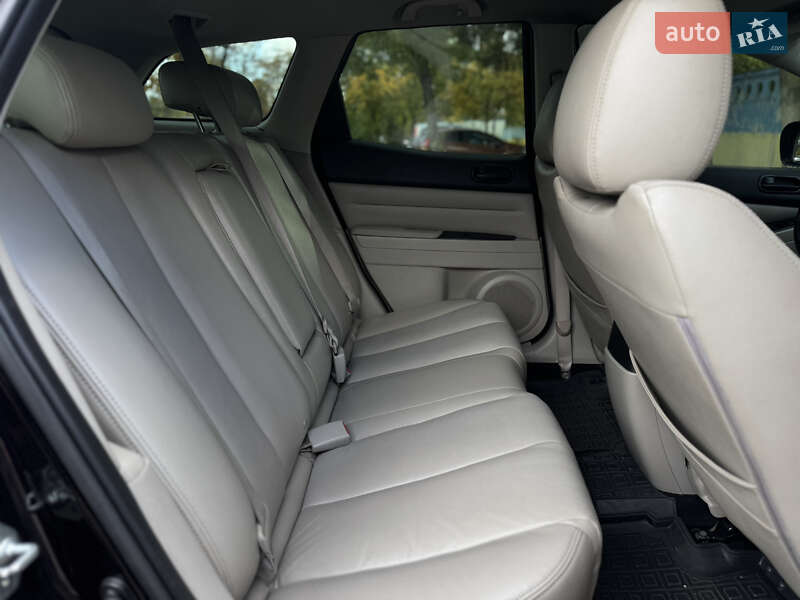 Позашляховик / Кросовер Mazda CX-7 2011 в Києві