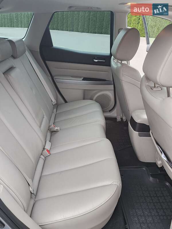Внедорожник / Кроссовер Mazda CX-7 2012 в Черкассах