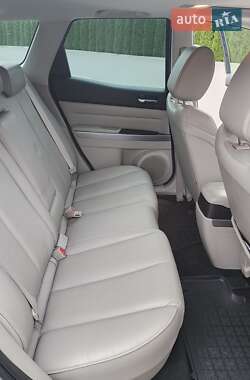 Позашляховик / Кросовер Mazda CX-7 2012 в 