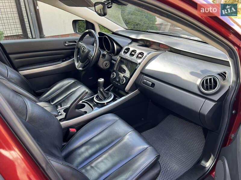 Позашляховик / Кросовер Mazda CX-7 2011 в Львові