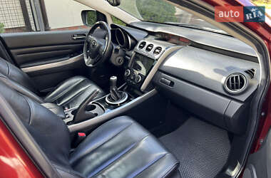 Позашляховик / Кросовер Mazda CX-7 2011 в 