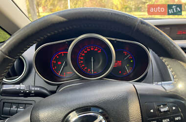 Позашляховик / Кросовер Mazda CX-7 2011 в 