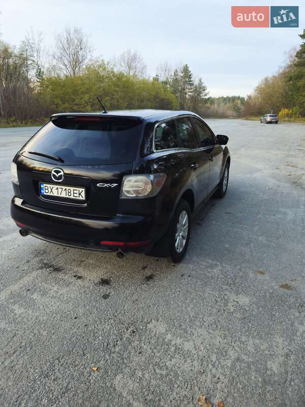 Позашляховик / Кросовер Mazda CX-7 2012 в Полонному