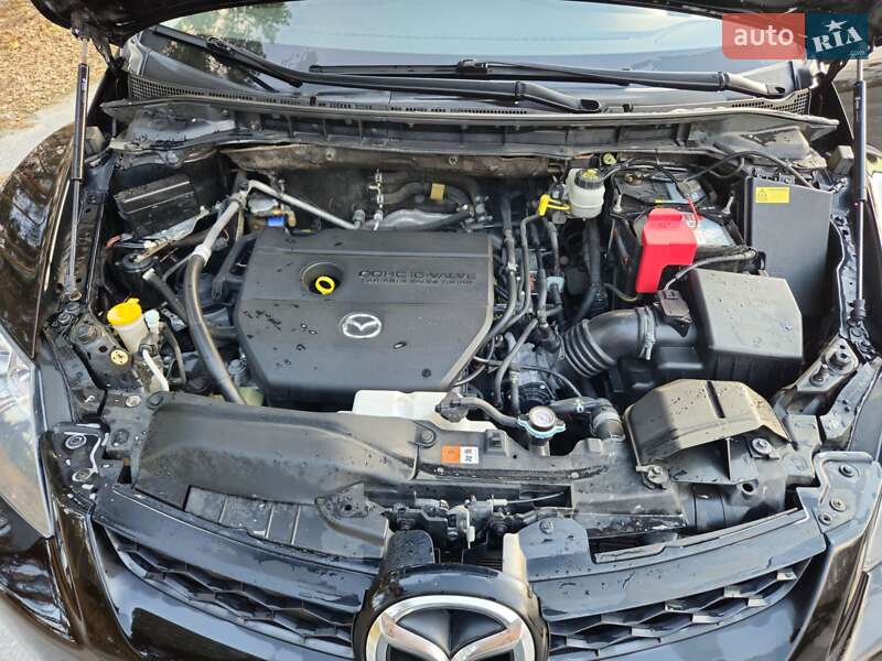 Позашляховик / Кросовер Mazda CX-7 2012 в Полонному