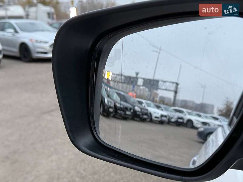 Позашляховик / Кросовер Mazda CX-7 2010 в Києві