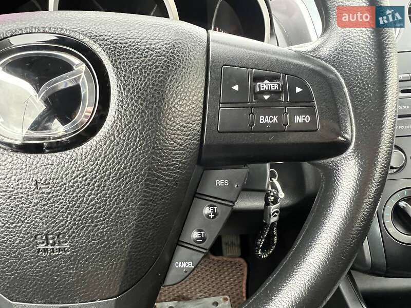 Позашляховик / Кросовер Mazda CX-7 2010 в Києві