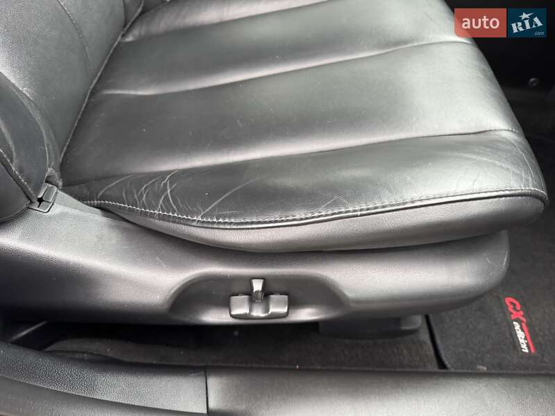 Позашляховик / Кросовер Mazda CX-7 2009 в Луцьку