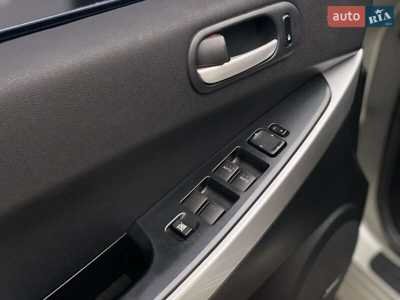 Позашляховик / Кросовер Mazda CX-7 2006 в Дніпрі