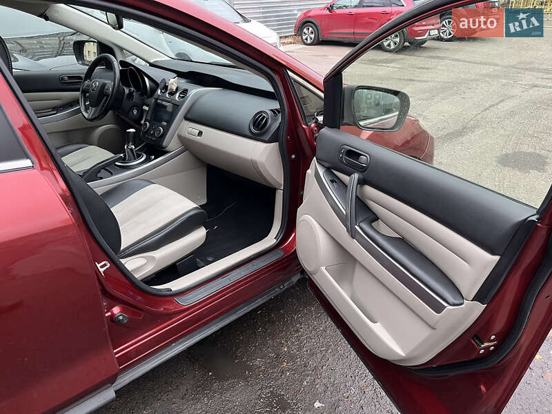 Внедорожник / Кроссовер Mazda CX-7 2011 в Ровно фото 6 Внедорожник / Кроссовер Mazda CX-7 2011 в Ровно