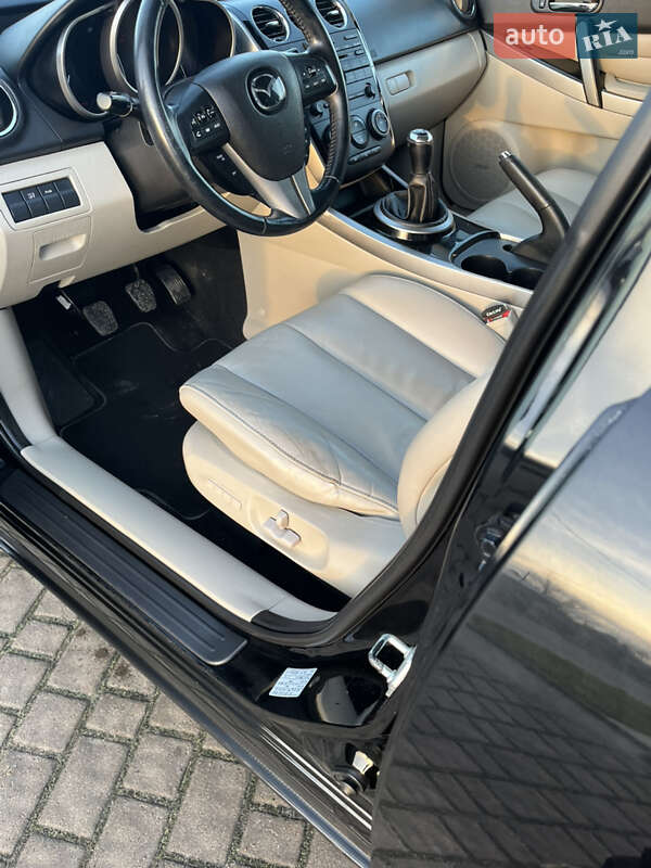 Внедорожник / Кроссовер Mazda CX-7 2010 в Костополе