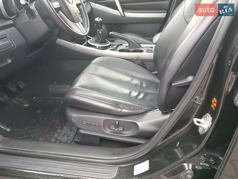 Внедорожник / Кроссовер Mazda CX-7 2011 в Хусте