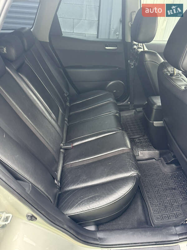 Позашляховик / Кросовер Mazda CX-7 2008 в Дніпрі