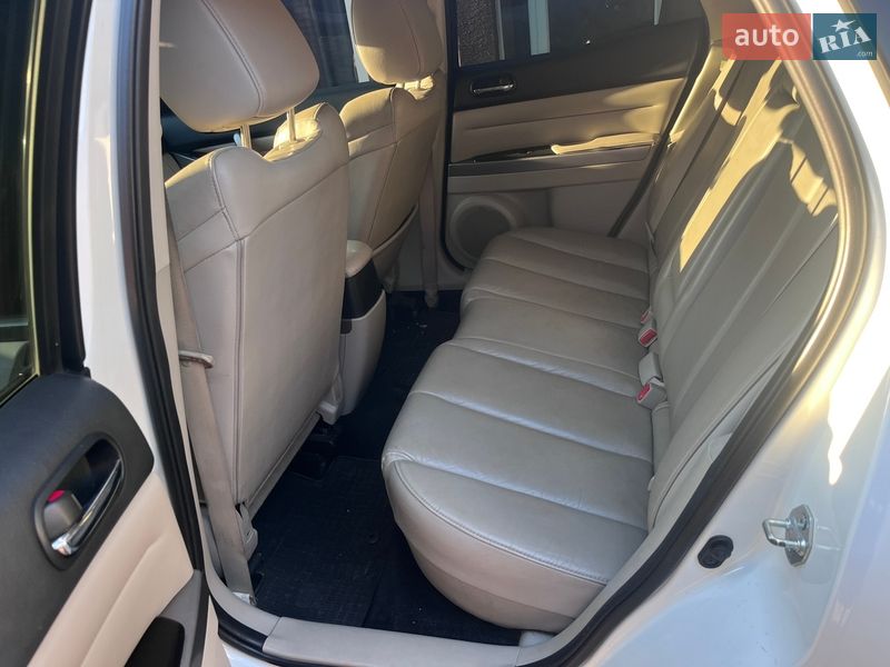 Позашляховик / Кросовер Mazda CX-7 2010 в Кучургані