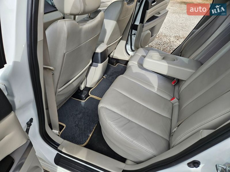 Внедорожник / Кроссовер Mazda CX-7 2011 в Шостке