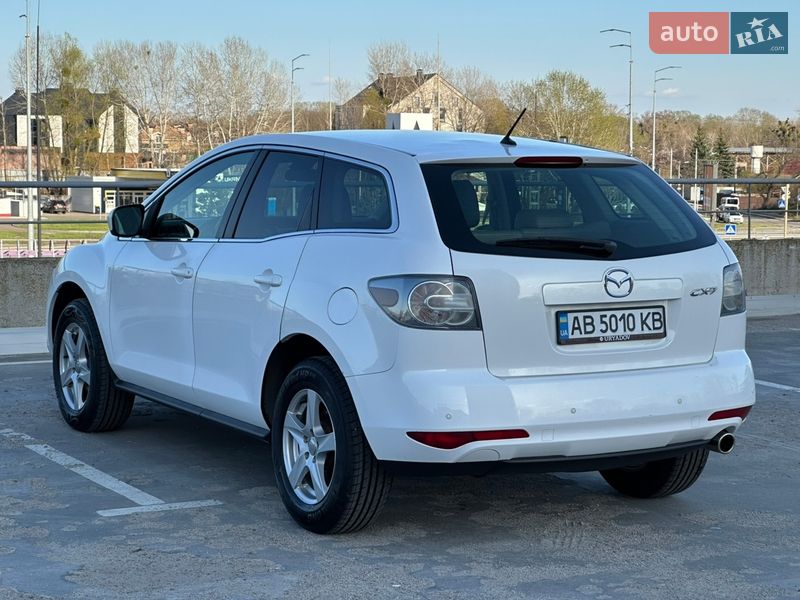Позашляховик / Кросовер Mazda CX-7 2010 в Києві