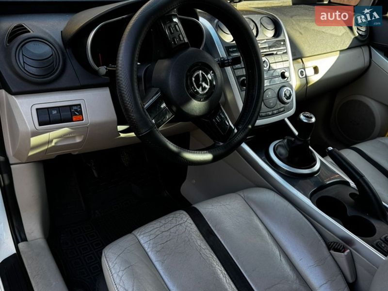 Внедорожник / Кроссовер Mazda CX-7 2007 в Вознесенске