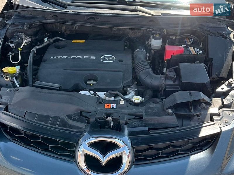 Позашляховик / Кросовер Mazda CX-7 2010 в Рівному