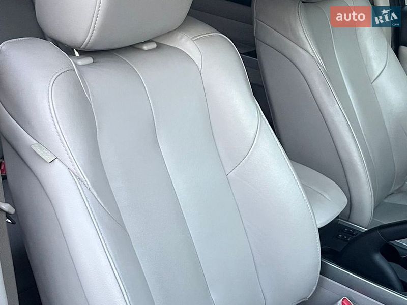 Позашляховик / Кросовер Mazda CX-7 2010 в Рівному