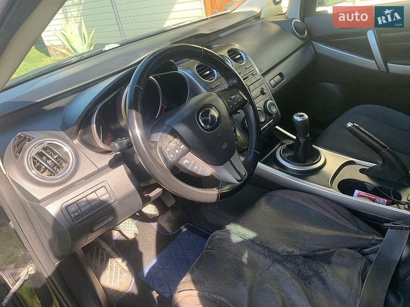 Внедорожник / Кроссовер Mazda CX-7 2009 в Косове