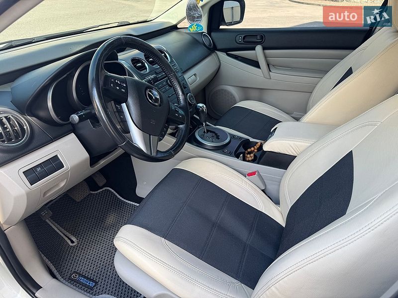 Позашляховик / Кросовер Mazda CX-7 2010 в Черкасах