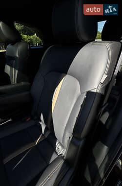 Позашляховик / Кросовер Mazda CX-90 2023 в 